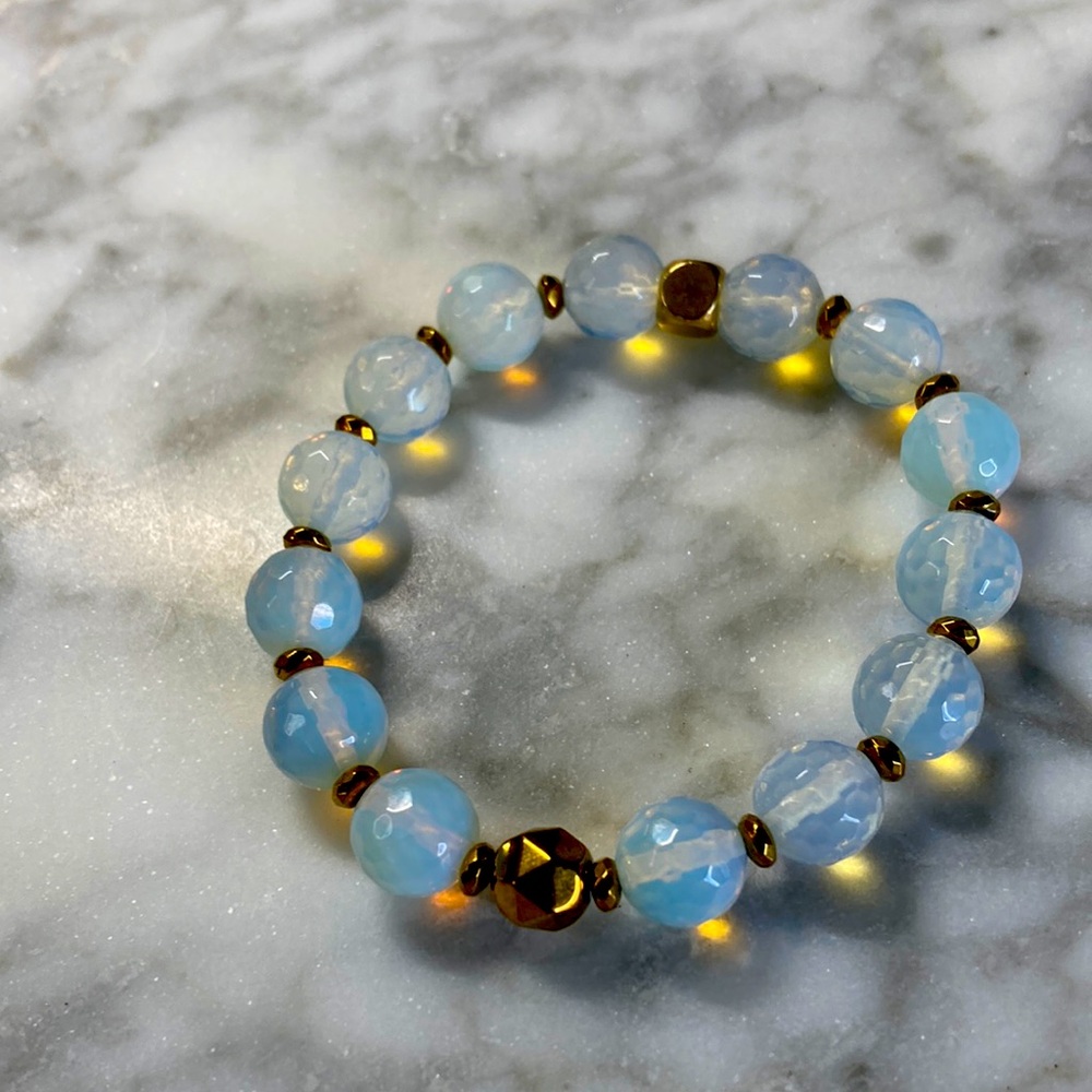 Opal & hematite bracelet